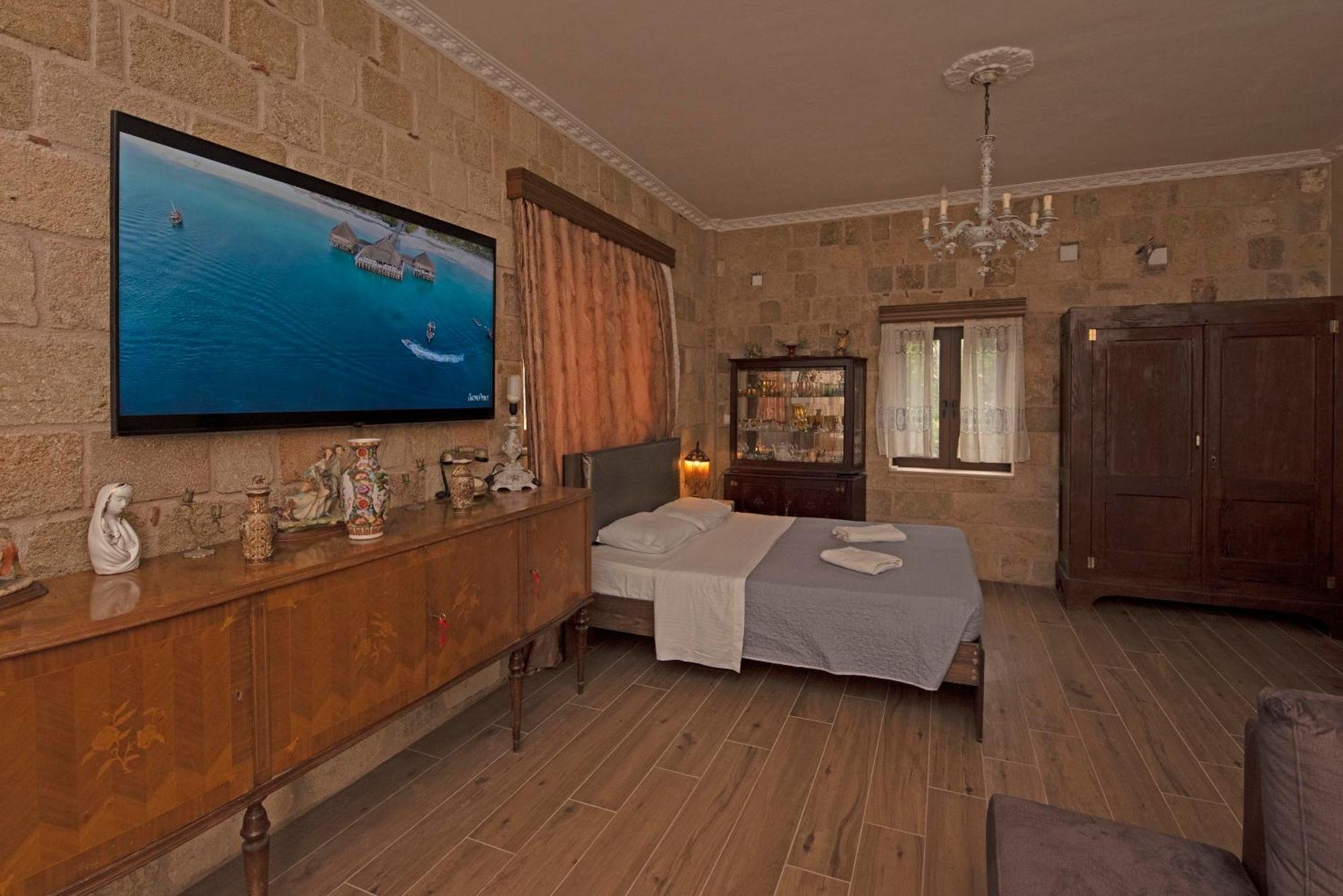 Arionos Rooms - Old Town Rhodes City Esterno foto