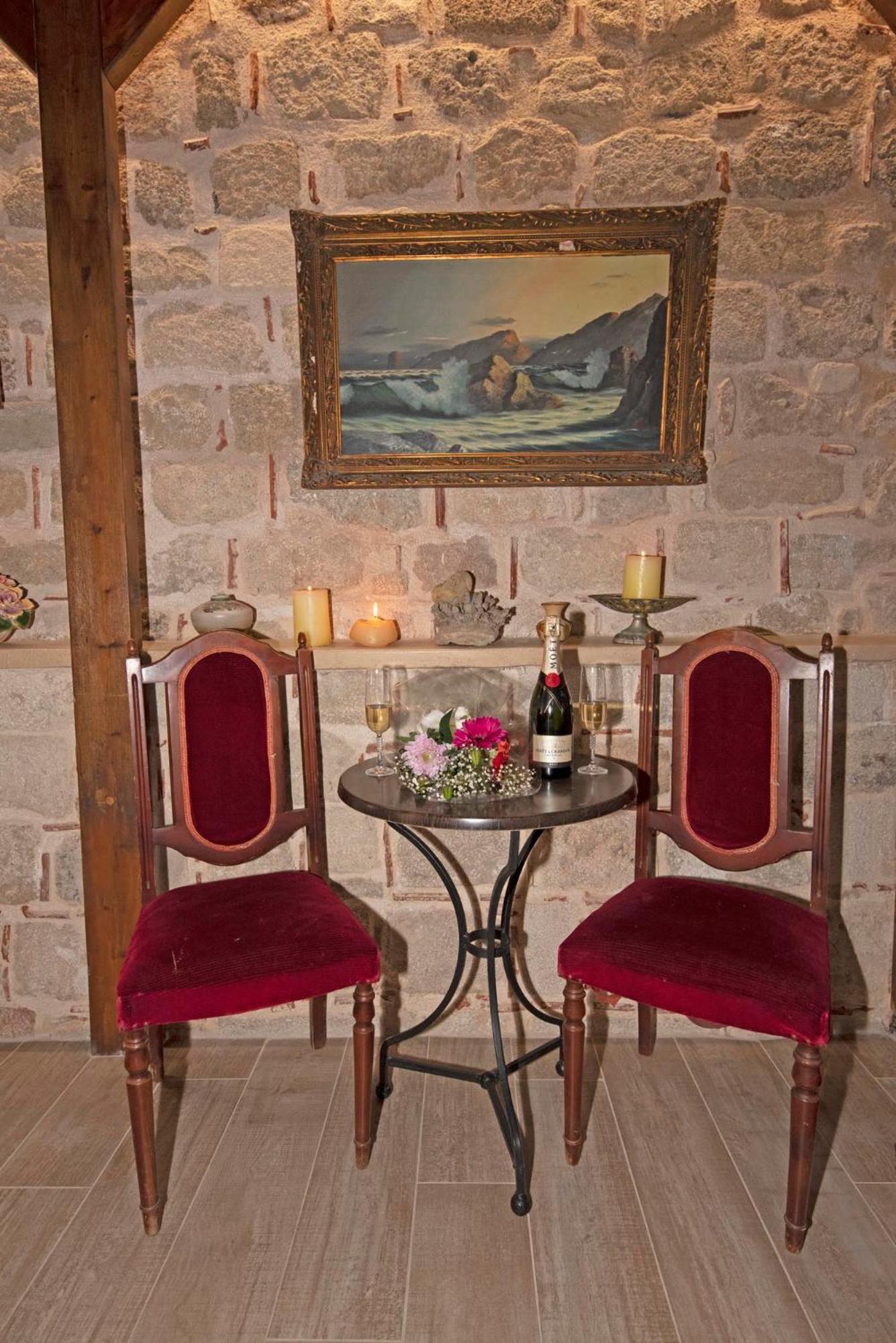 Arionos Rooms - Old Town Rhodes City Esterno foto